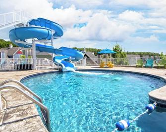 Stormy Point Village - ברנסון - בריכה