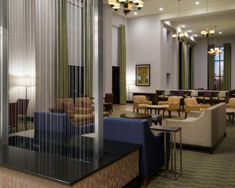 Hampton Inn & Suites National Harbor/Alexandria Area - Oxon Hill - Restaurant