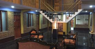 Tonito Hotel - Uyuni - Hall d’entrée