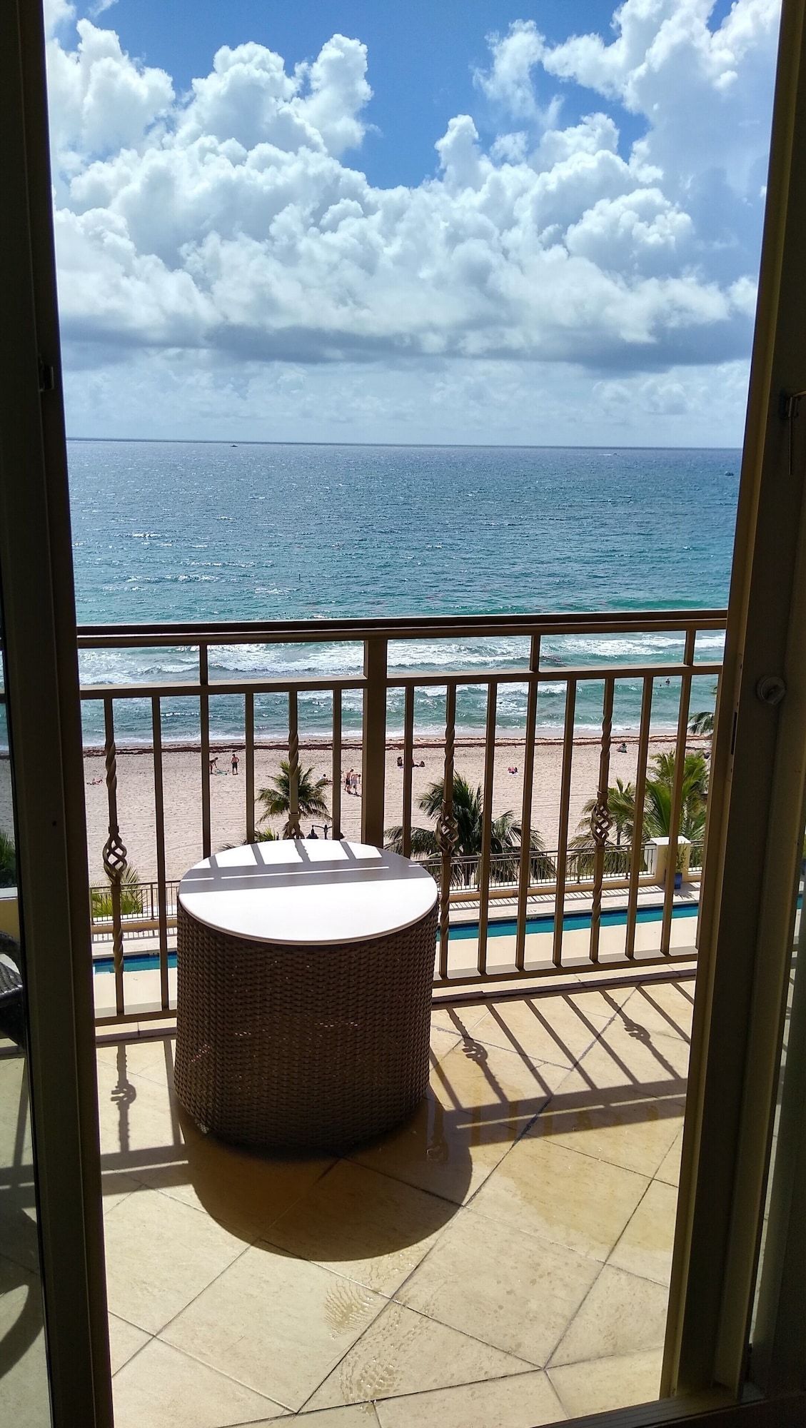 برايفت ريزيدنس آت ذا أتلانتك ريزورت آند سبا - فورت لاودردال - شرفة