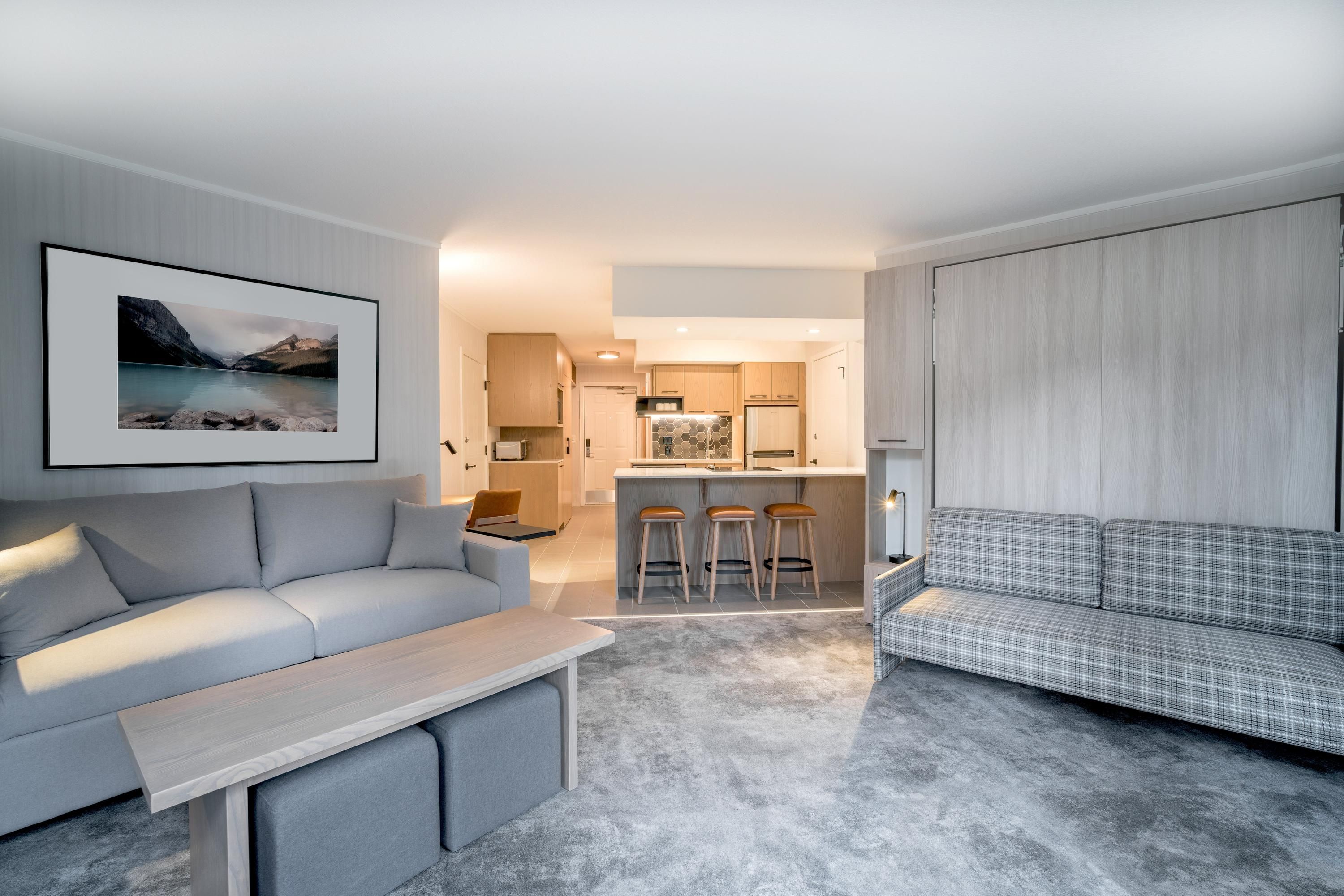 Lake Louise Inn C$ 128 (C̶$̶ ̶1̶,̶3̶5̶3̶). Lake Louise Hotel Deals