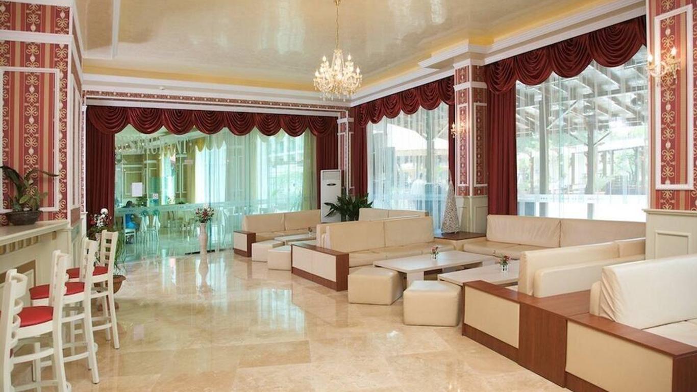 Mena Palace Hotel