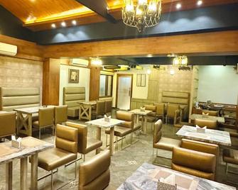 Onyx Garden Boutique Hotel - Guwahati - Restaurante