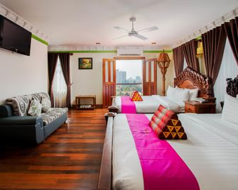 Okay Palace Hotel - Phnom Penh
