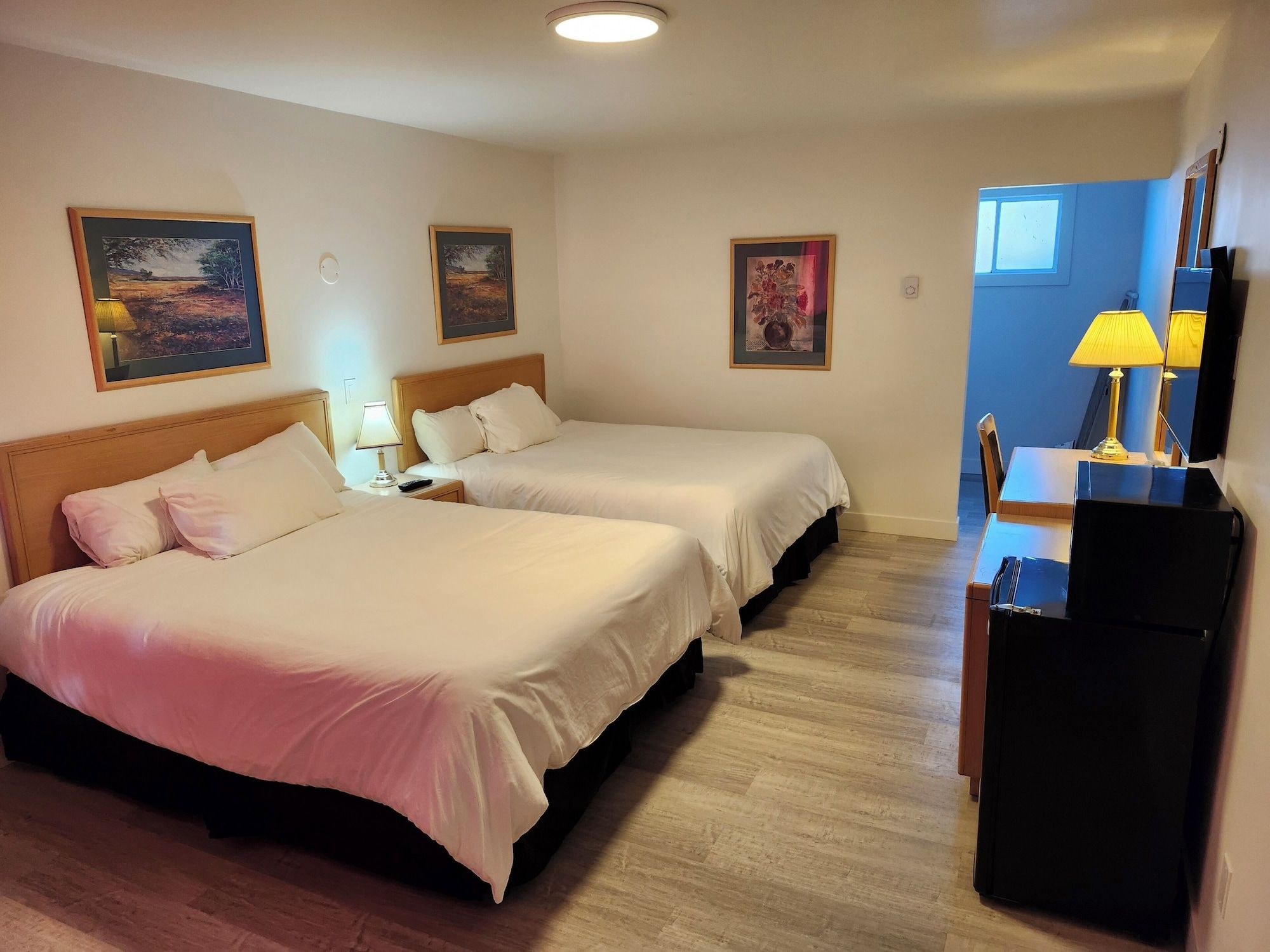 Cache Creek Inn - Cache Creek - Schlafzimmer