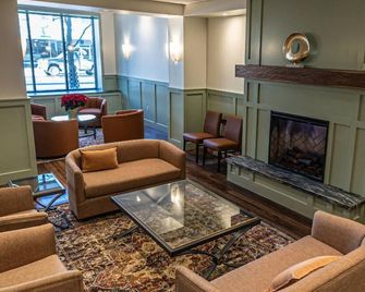 The Northeastland Hotel - Presque Isle - Lounge