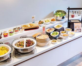 Sotetsu Fresa Inn Yokohama Totsuka - Yokohama - Buffet
