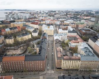 Renovated Top Floor Studio in Kallio - Helsinki
