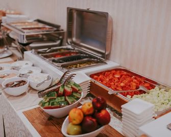 Eola Leisure Rooms - Stara Baška - Buffet