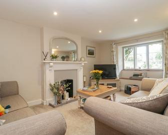 Market House - Broadwey - Sala de estar