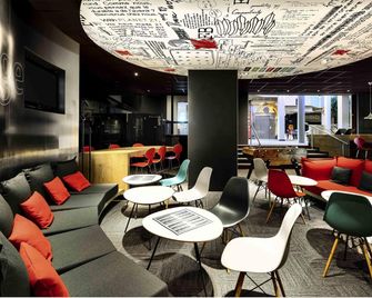 未來影視城宜必思酒店 - 沙瑟納伊迪普瓦圖 - 沙斯訥伊迪普瓦圖 - 休閒室