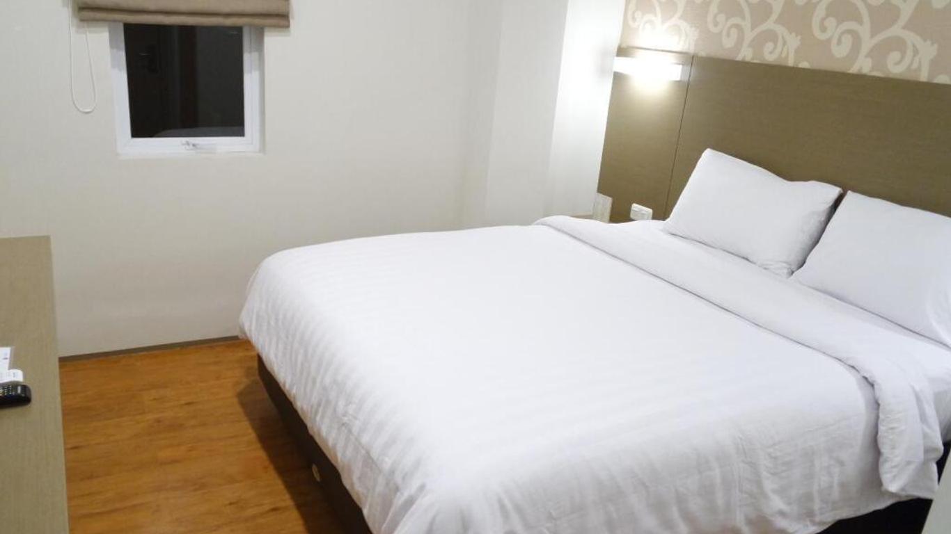 Yokotel Hotel