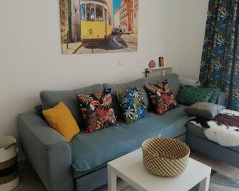 Résidence Côte d'Azur Cannes - Cannes - Pokój dzienny