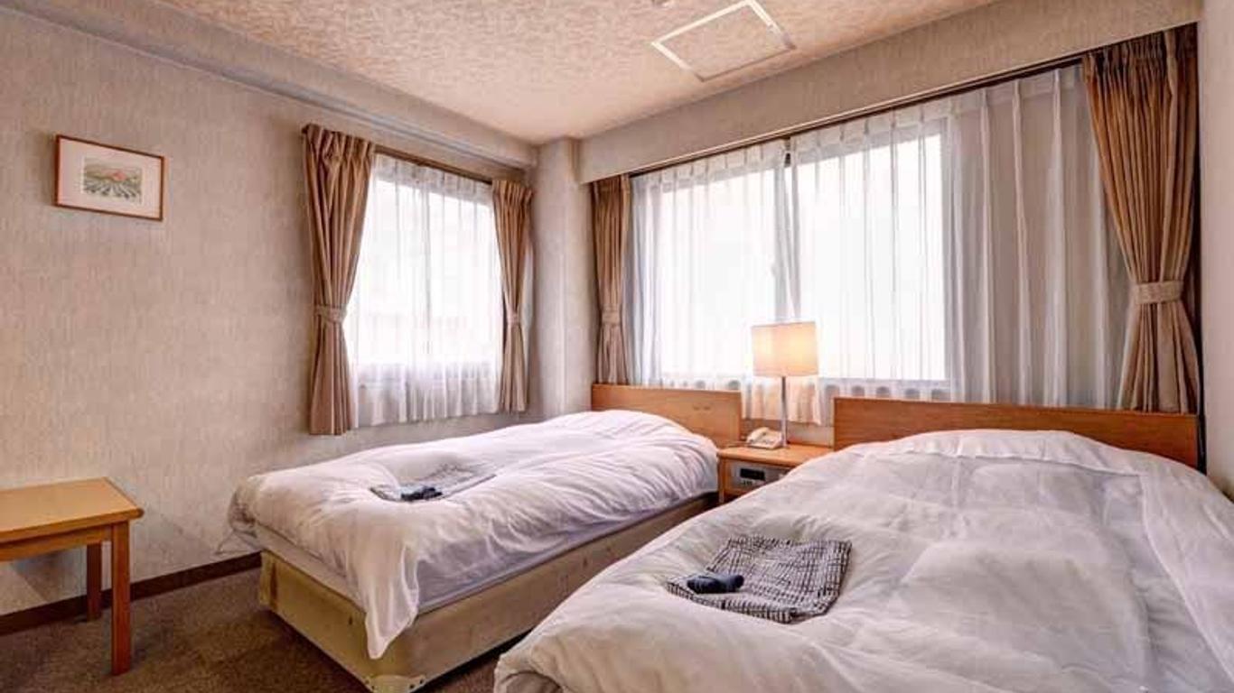 ビジネスホテル三島