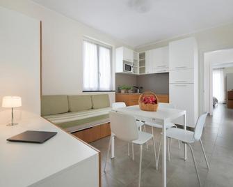 Hotel Residence Laigueglia free parking - Laigueglia - Dining room
