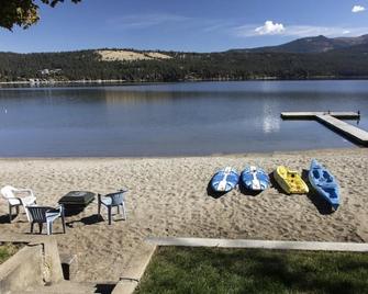 Lakefront Retreat - Liberty Lake - Beach