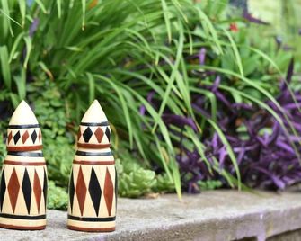 Room in B&B - Amahoro Guest House - Queen Room - Ruhengeri