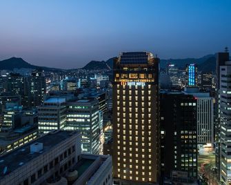 Ena Suite Hotel Namdaemun - Seul - Bina