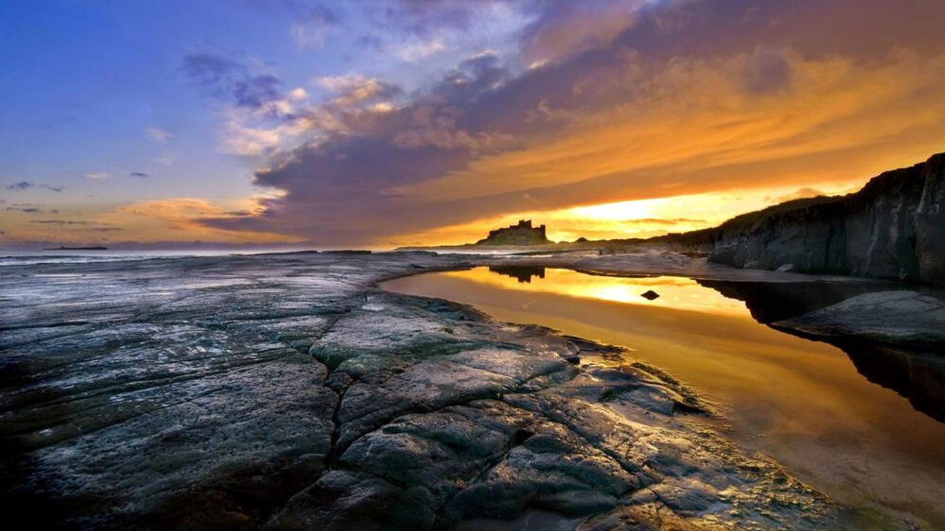 The Bamburgh Castle Inn