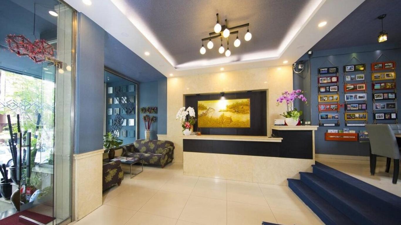 Good Vibes Central Hotel