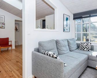 8 person holiday home in Rømø - Romo - Living room