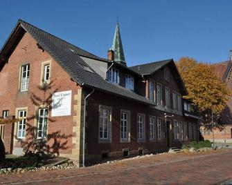 Hotel Cramer Bed & Breakfast - Werlte - Edificio
