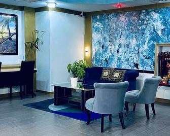 R Nite Star Inn & Suite - Άρλινγκτον - Σαλόνι ξενοδοχείου