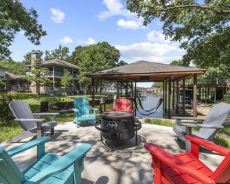 Serenity at Indian Harbor - Mabank - Patio