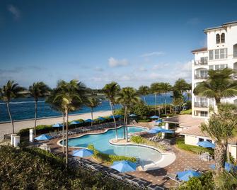 Marriott's Ocean Pointe, A Marriott Vacation Club Resort - Palm Beach Shores - Pool