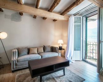 Acqua - By Myhomeincomo - Moltrasio - Obývací pokoj