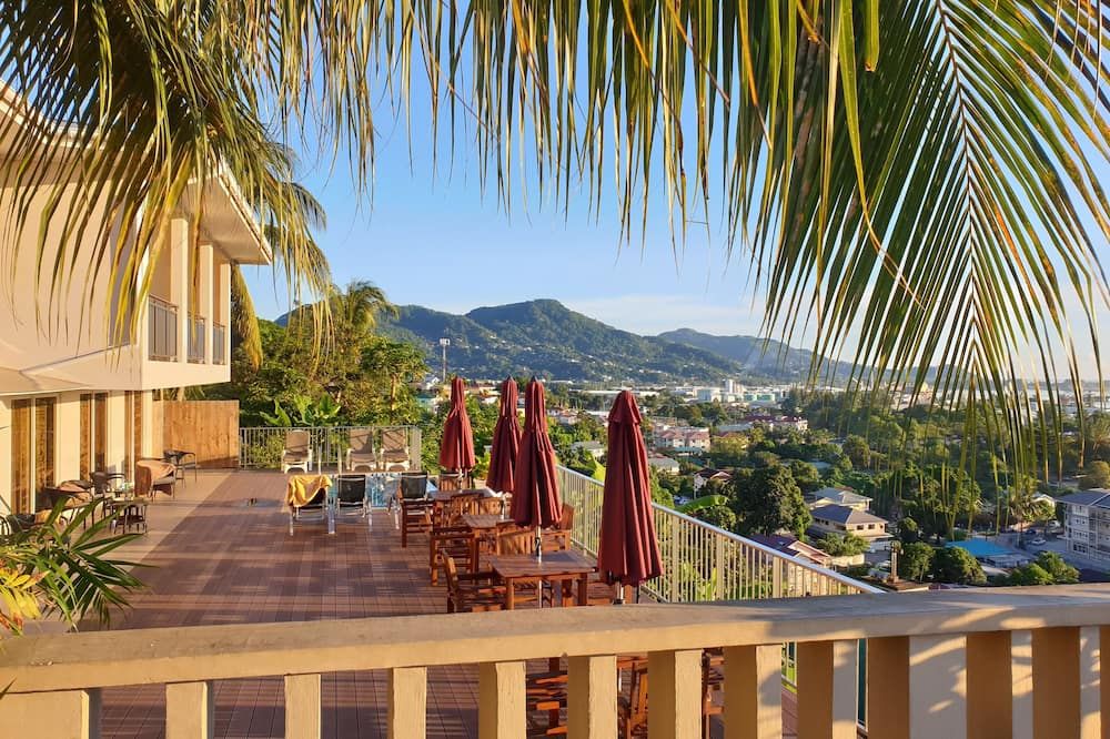 ذا ريدج ريزيدنس - فيكتوريا - شرفة