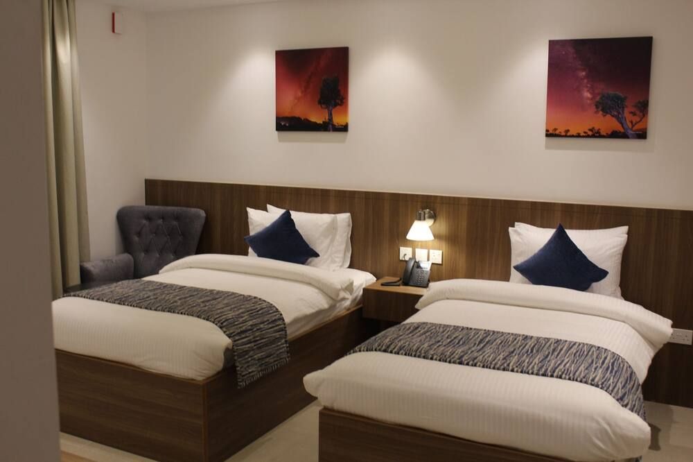 Duqm Express Hotel - Duqm - Bedroom