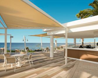 Iberostar Selection Lanzarote Park - Yaiza - Innenhof