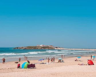 Furnaka Village Ecosurf - Lourinhã - Praia