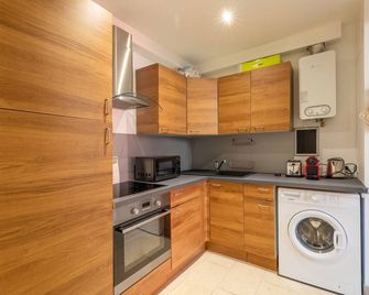 La Succulente - T1 bis climatisé proche plage - 칸 - 주방