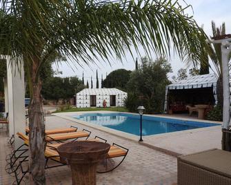 Villa L'orangeraie 1 Berber Family Tent For 4 People. - Sidi Kouaki - Pool