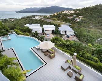 Serenity Views - Airlie Beach - Pool