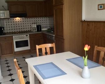 Country idyll at Halbecks Hof for 4-5 people, Halbecks-Hof - Hiddensee