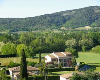 Au mas des graviers - Salavas - Vista del exterior