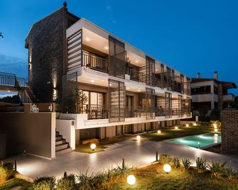 Eco Green Residences & Suites - Toroni