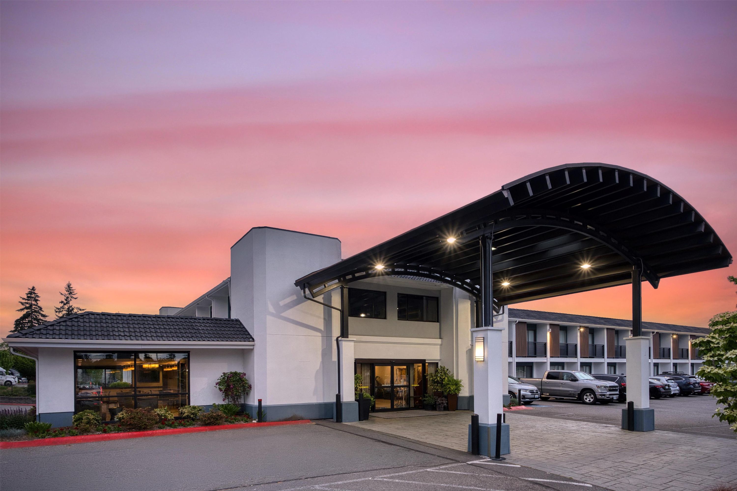 Best Western Seattle Airport Hotel - סיטאק - בניין