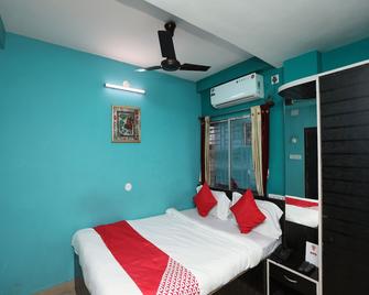 OYO 15114 Ivy Hotel - Titāgarh - Camera da letto