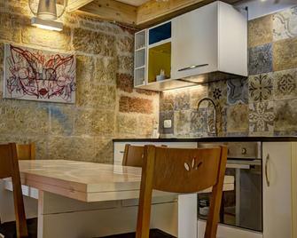 B&B Frugis - Polignano a Mare - Comedor