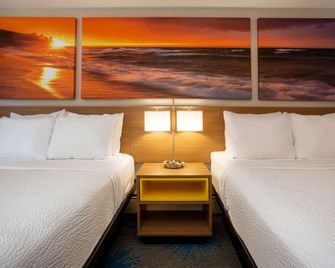 Days Inn by Wyndham Marquette - Marquette - Bedroom