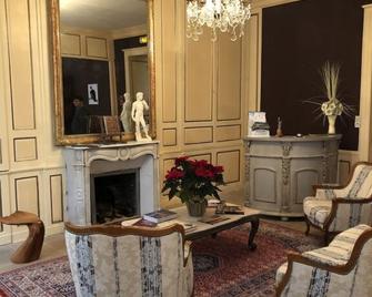 Auberge des Capucins - Aisey-sur-Seine - Living room