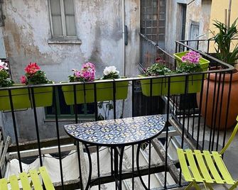 Lovely apartment - Lecco - Balcon