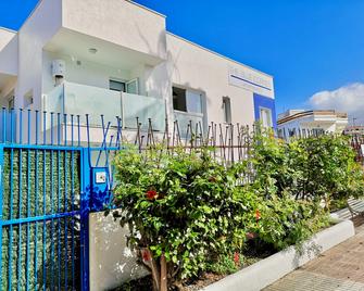 The Blue Corner Apartments - Puerto de la Cruz