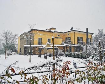 Hotel Langhe - Альба - Будівля