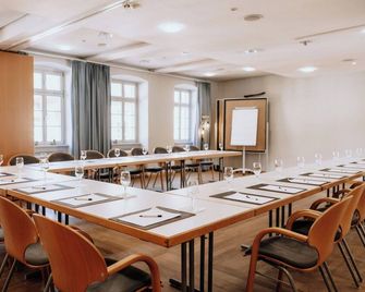 Landhotel zum Schwanen mit Restaurant Mona Liza - Osthofen - Sala de reuniones