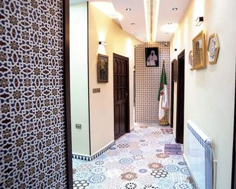 Dortoir 25 Constantine - Константіна - Коридор